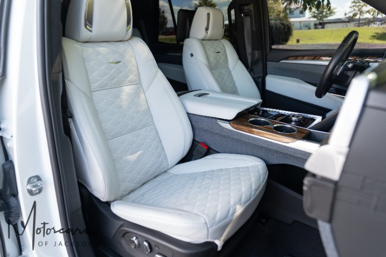 Used-2025-Cadillac-Escalade-Sport-Platinum-for-sale-Jackson-MS