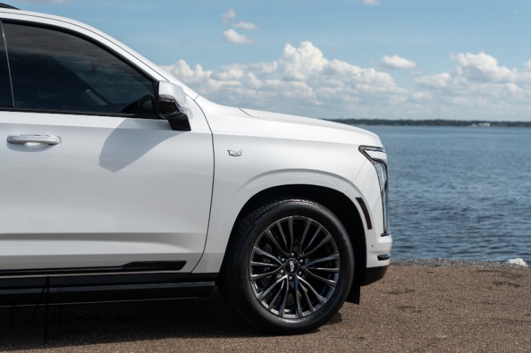 Used-2025-Cadillac-Escalade-Sport-Platinum-for-sale-Jackson-MS