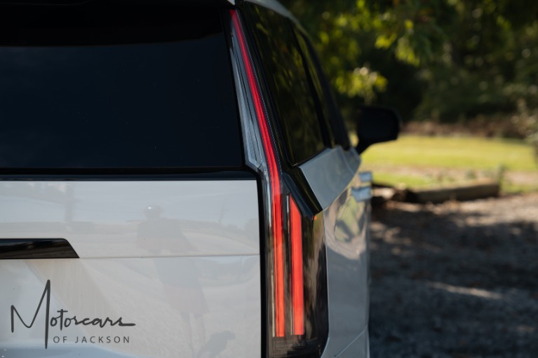 Used-2025-Cadillac-Escalade-Sport-Platinum-for-sale-Jackson-MS