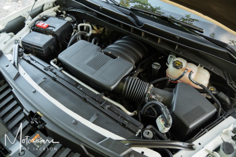 Used-2025-Cadillac-Escalade-Sport-Platinum-for-sale-Jackson-MS