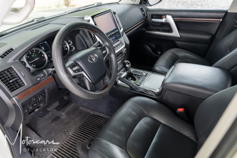 Used-2017-Toyota-Land-Cruiser-4x4-V8-Jackson-MS