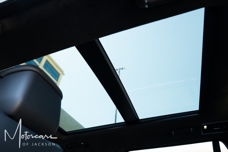 Used-2020-Land-Rover-Range-Rover-Supercharged-V8-LWB-for-sale-Jackson-MS