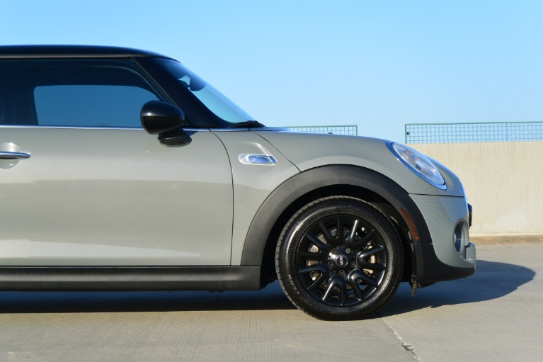 Used-2015-MINI-Cooper-Hardtop-S-Jackson-MS