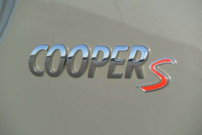 Used-2015-MINI-Cooper-Hardtop-S-for-sale-Jackson-MS