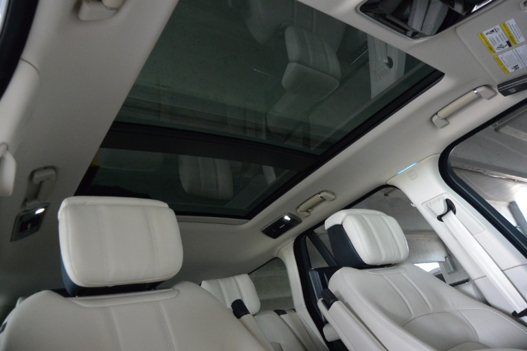 Used-2018-Land-Rover-Range-Rover-V8-Supercharged-for-sale-Jackson-MS